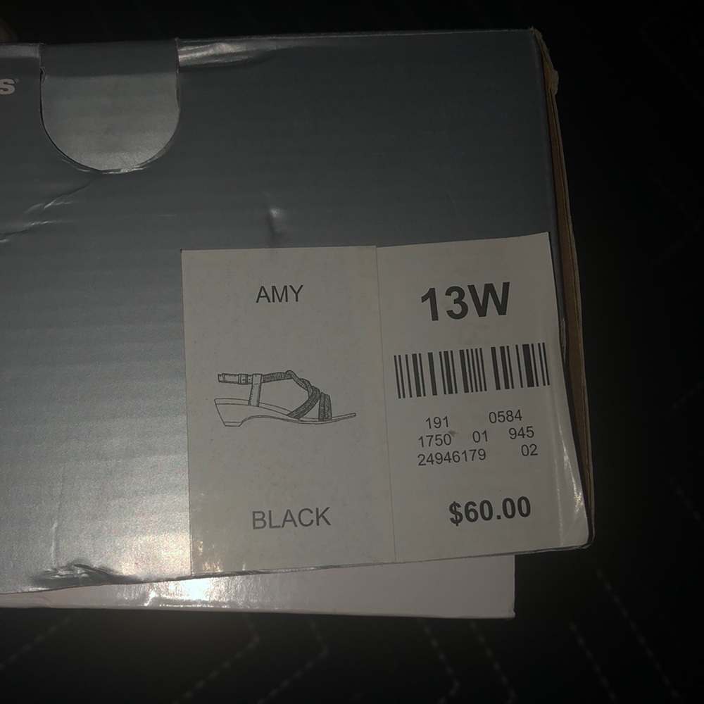 Cloud walkers size 13w